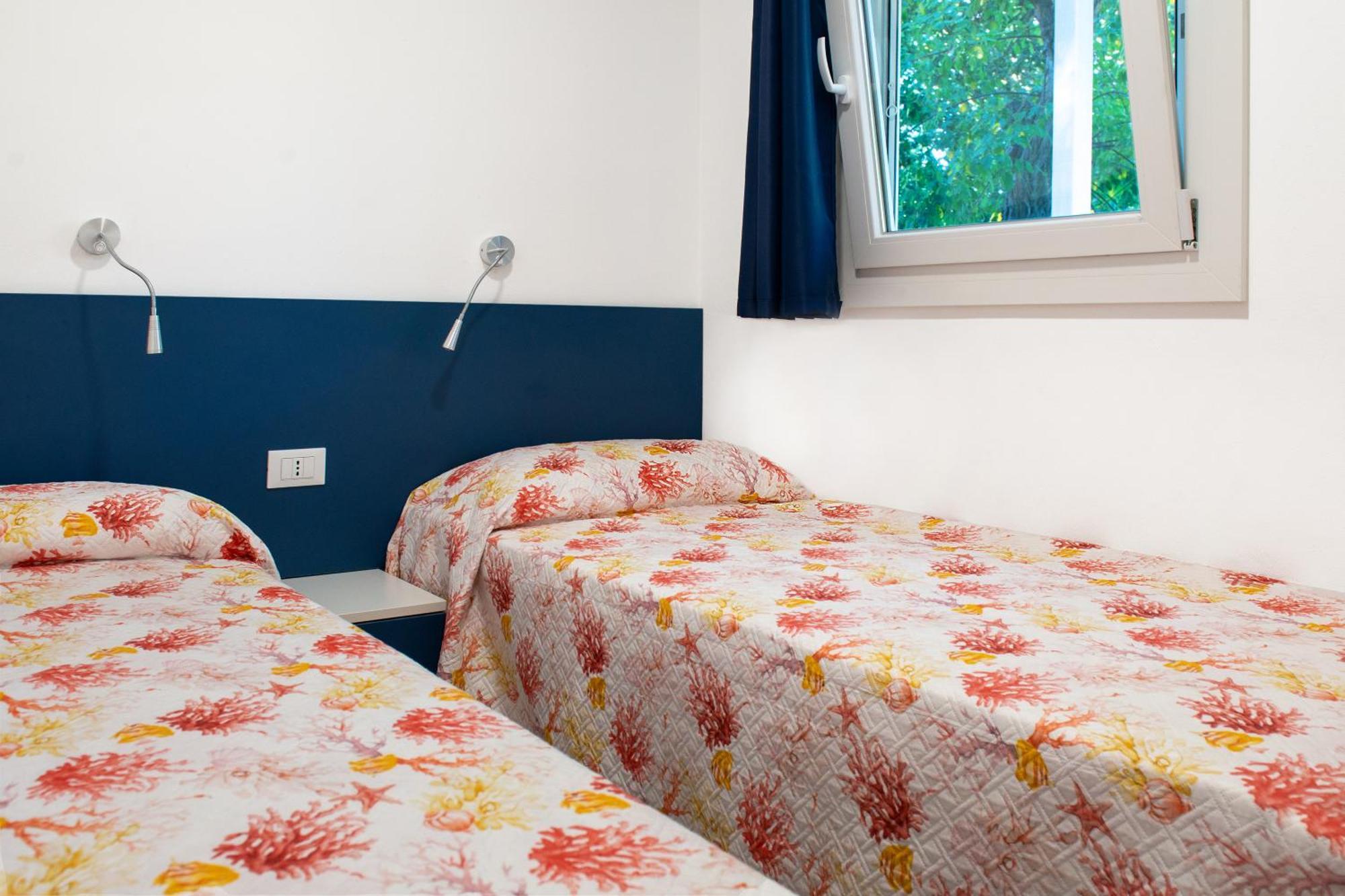 Centro Vacanze Mirage Torre di Palme Екстериор снимка